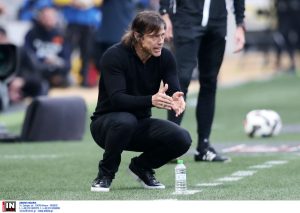 LΙVE: Η Συνέντευξη Τύπου Αλμέιδα μετά το ΑΕΚ-ΠΑΟΚ