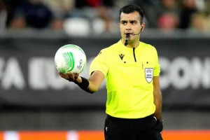 Ο διαιτητής του ΑΕΚ-Ολυμπιακός