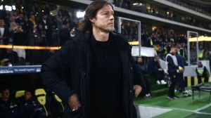 Πήρε τη μεγάλη απόφαση για Ολυμπιακό ο Αλμέιδα – Έτσι θα αγωνιστεί η ΑΕΚ