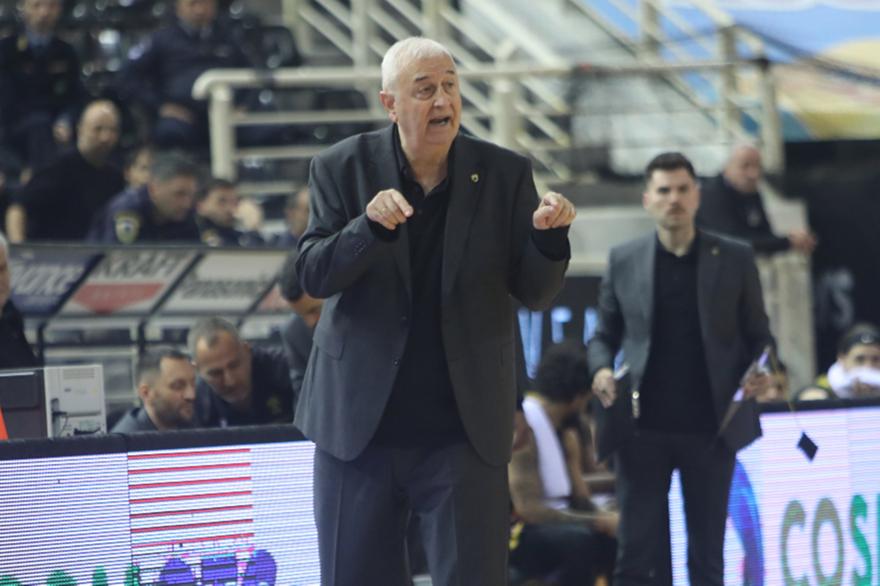 Σάκοτα: «Μπορούσαν να βοηθήσουν ΑΕΚ και ΠΑΟΚ με το πρόγραμμα - Θέλουμε να τελειώσουμε τη σειρά με Ναντέρ»