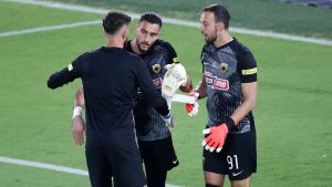 Το αποκάλυψε δημοσιογράφος της ΑΕΚ: Μπρινιόλι ή Στρακόσα με Παναθηναϊκό; (vid)