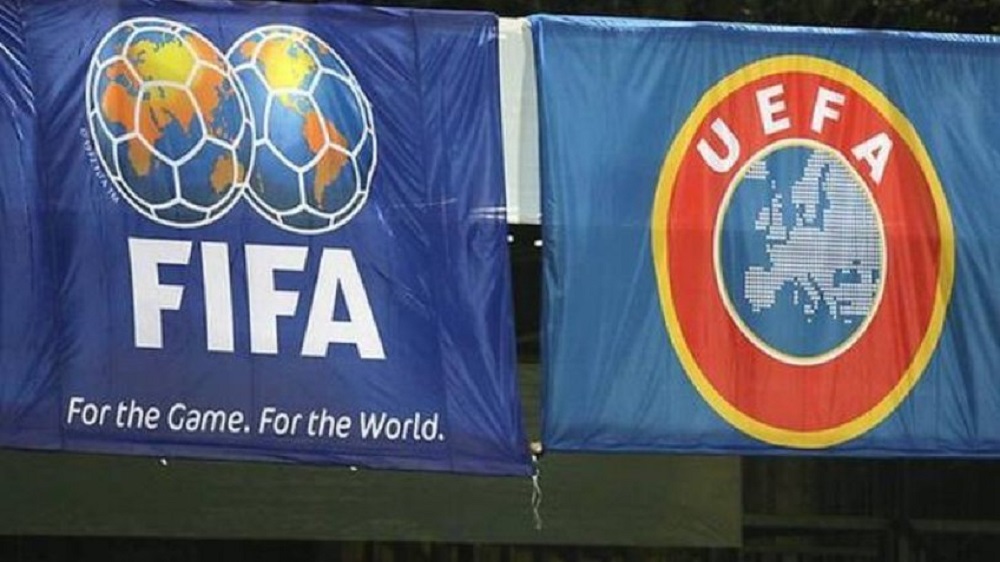 Μóλις ανακοινώθηκε: Τιμωρία από FIFA σε τρεις ελληνικές ομάδες - Ο λóγος