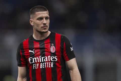 Αποκάλυψη Τσακίρη - Πότε θα είναι έτοιμος να αγωνιστεί ο Γιόβιτς