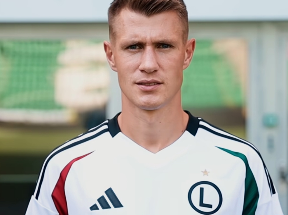 Επίσημο: Στη Λέγκια Βαρσοβίας ο Σιμάνσκι