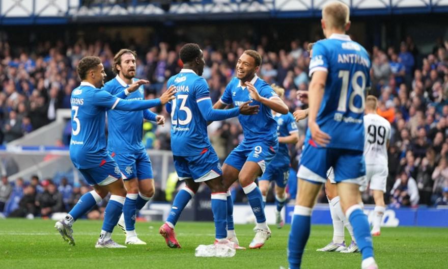 Ο Ντέσερς οδηγεί την Ρέιντζερς στο Champions League, γκολ και ασίστ στο ημίχρονο