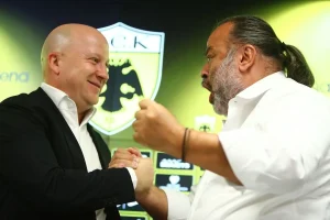 Υπόκλιση από Νίκολιτς: «Ο Ηλιόπουλος κάνει τα πάντα για την ΑΕΚ, είναι εδώ για ότι χρειαζόμαστε»