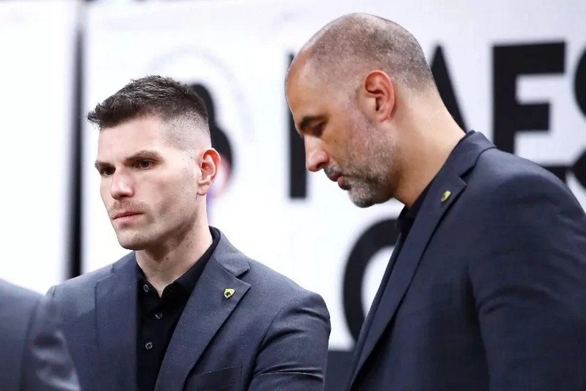 Η ΑΕΚ ανανέωσε τη συνεργασία της με Μίλος Σάκοτα και Μαρίνο Κωνσταντή μέχρι το 2027