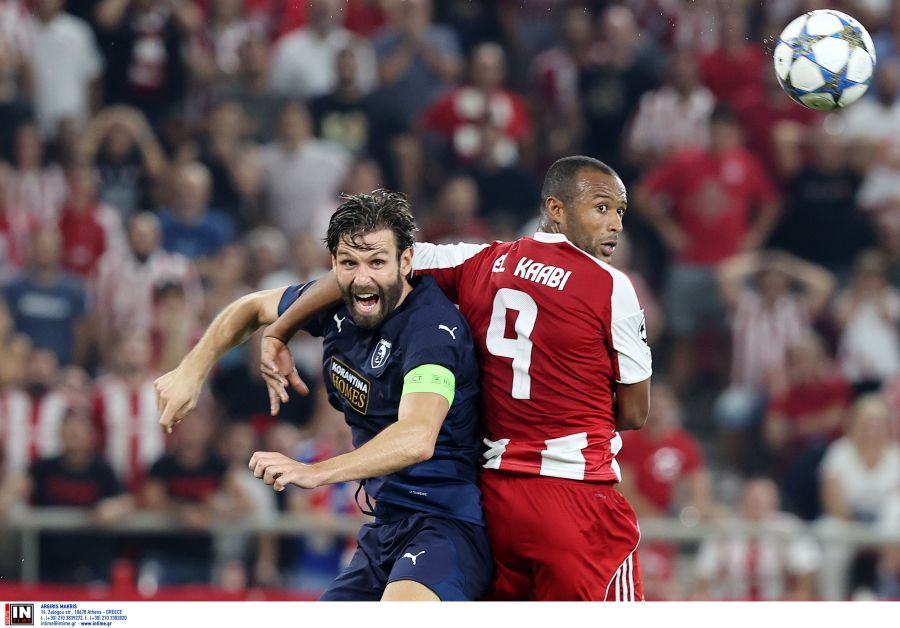 0-0 ο Ολυμπιακός με την Πάφο των 10 παικτών στο Καραϊσκάκη!