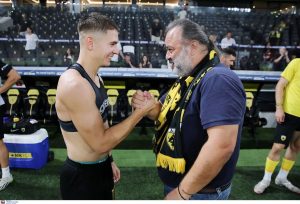 Η κίνηση με νόημα Ηλιόπουλου σε Καλοσκάμη μετά το ΑΕΚ-Παναιτωλικός