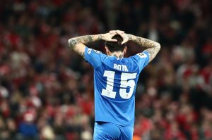 Συναγερμός στην ΑΕΚ: Επέστρεψε με ενοχλήσεις ο Ρότα από την Εθνική!