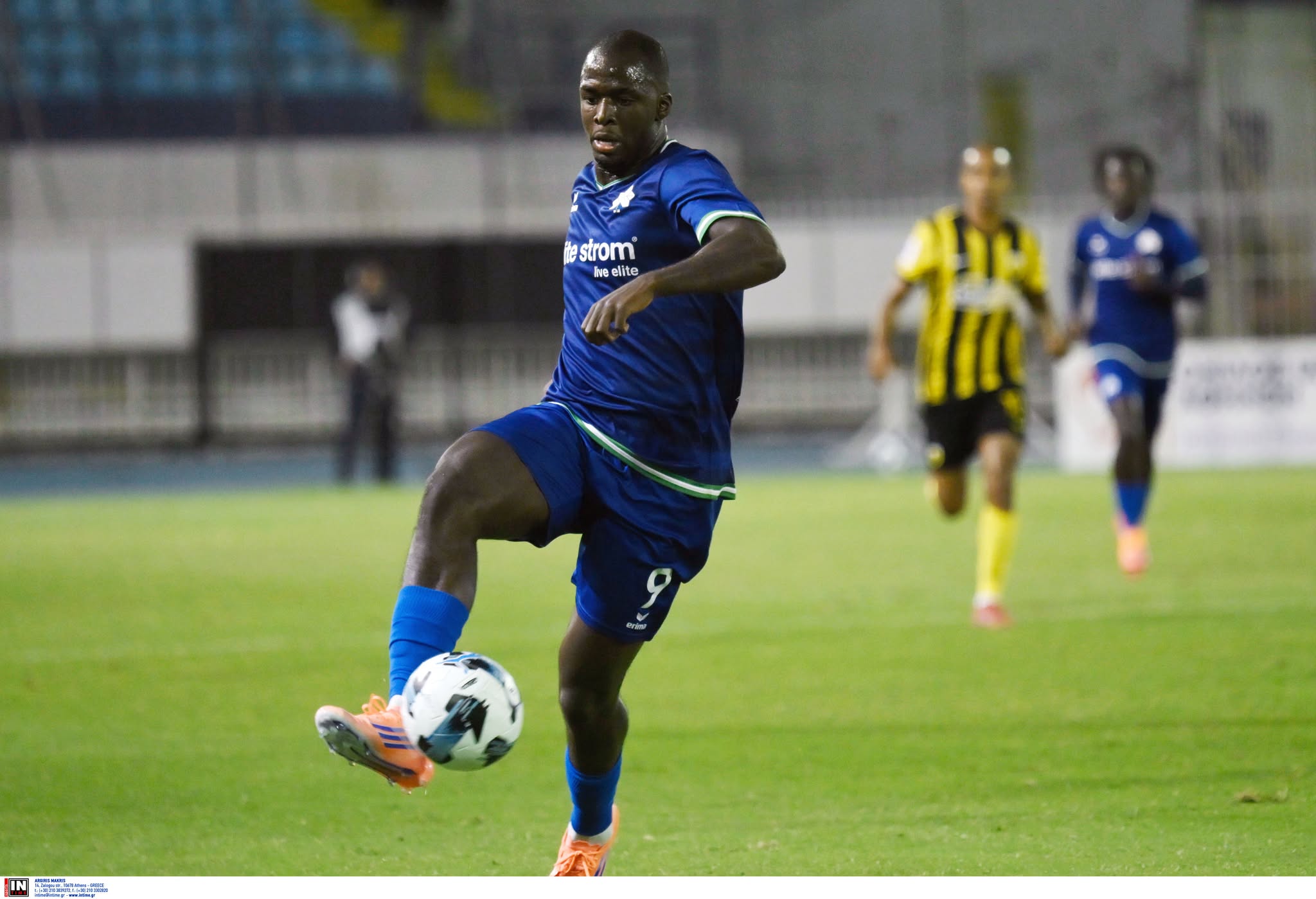 Ετοιμάζει κίνηση για Τεττέι η ΑΕΚ!