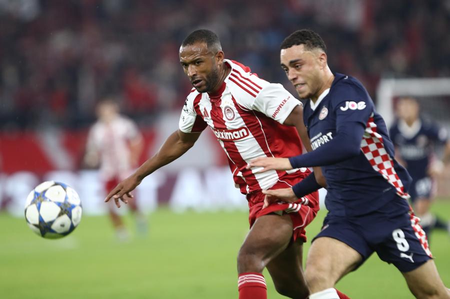 Σoκ στο 93' για Ολυμπιακό, 1-1 η Αϊντχόφεν στις καθυστερήσεις!