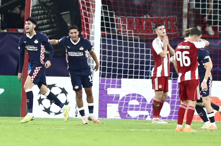 Έδωσε ρεσιτάλ: Η απίθανη περιγραφή Θαναηλάκη στο 1-1 της Αϊντχόφεν στις καθυστερήσεις