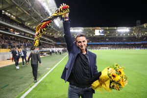 Χαμός στον Άρη – Φήμες για άμεση απόλυση Μανόλο Χιμένεθ επειδή πήγε στο πέταλο και φόρεσε κασκόλ της ΑΕΚ