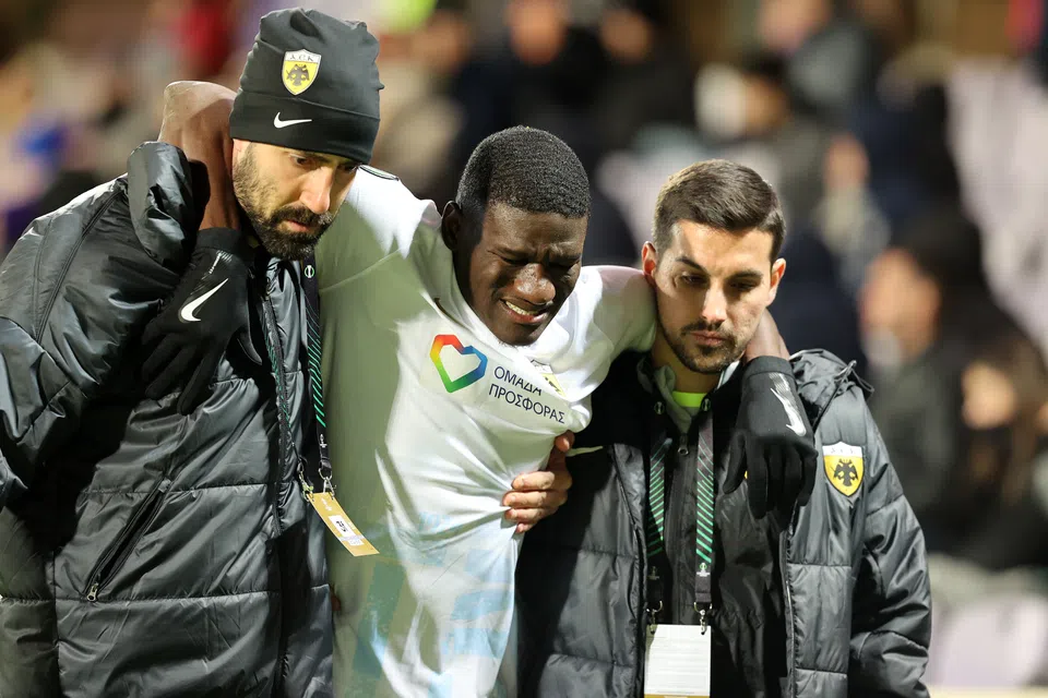 Τα είπε όλα με 3 λέξεις: Η πρώτη ανάρτηση Ζίνι μετά τον τραuματισμό του στο Φιορεντίνα-ΑΕΚ