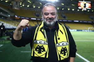Τα κατάφερε ο Μάριος Ηλιόπουλος – Επιπλέον εισιτήρια για τον κόσμο της ΑΕΚ από Φιορεντίνα – Πώς θα δοθούν