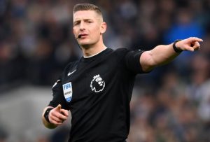 Ποιον διαιτητή όρισε η UEFA για το Φιορεντίνα-ΑΕΚ, ποιος θα είναι στο VAR