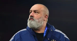 Τέλος η συμμαχία Ολυμπιακού-ΠΑΟΚ στην ΕΠΟ – Φουλ επίθεση Καραπαπά σε Γκαγκάτση και Λανουά