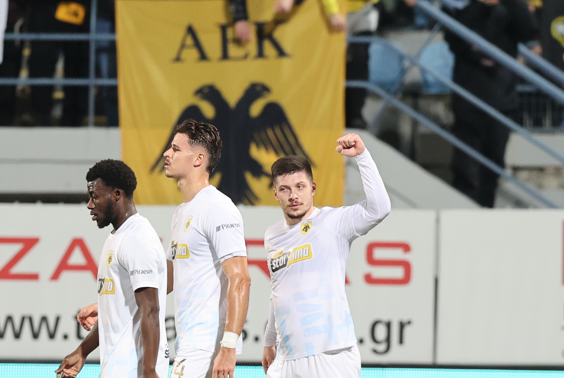 Η γκολάρα Γιόβιτς για το 0-1 της ΑΕΚ! (vid)