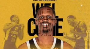 Πυροδότησε την μεταγραφή βóμβα η ΑΕΚ λίγο μετά την αλλαγή του χρόνου