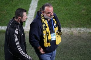 Ομιλία Ηλιόπουλου στα αποδυτήρια – Τι ανακοίνωσε στους παίκτες της ΑΕΚ