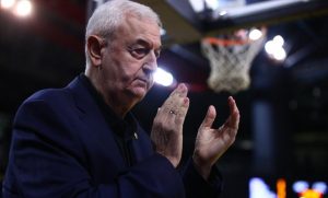 Η 12αδα της ΑΕΚ με Τόφας – Ποιοι έμειναν εκτός από Σάκοτα