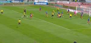 Το 2-2 της ΑΕΚ με την οβίδα του Ρέλβας στο 98′! (vid)