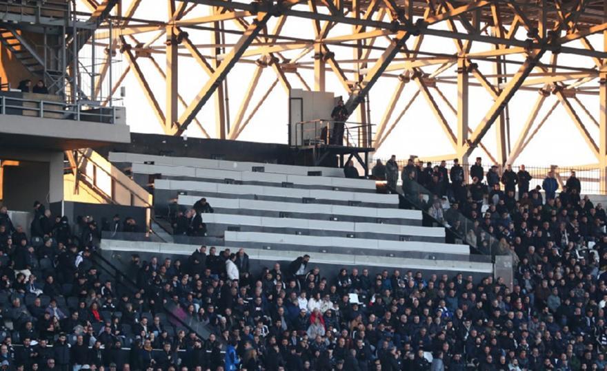 Απίστευτο: Δεν κλήθηκε σε απολογία ο ΠΑΟΚ από Super League για το «ντου» στα δημοσιογραφικά