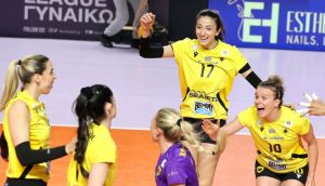 Ναι ρε ΑΕΚΑΡΑ! Νίκησε (2-3 σετ) τον Πανιώνιο μέσα στη Νέα Σμύρνη και προκρίθηκε στα ημιτελικά της Volleyleague!