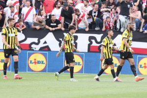 Τα είπε όλα με 10 λέξεις ο Κετσετζόγλου μετά την ήττα της ΑΕΚ από Ράγιο Βαγιεκάνο