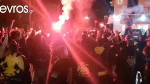 Ενωσίτικο πάρτι στη βροχή στην Αλεξανδρούπολη για τους πρωταθλητές