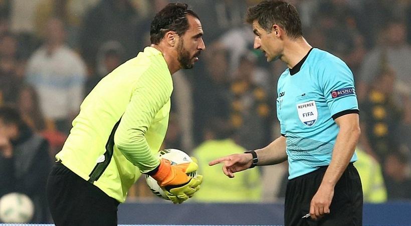 «Γι' αυτό μπήκα τερματοφύλακας με Ολυμπιακό!»: Έκανε την αποκάλυψη xρόνια μετά ο Ούγκο Αλμέιδα