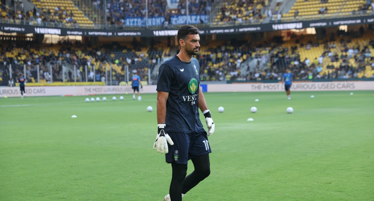 AEK - Ηρακλής: Χειροκρότημα και αποθέωση για Τσιντώτα, αποδοκιμασίες για Αθανασιάδη