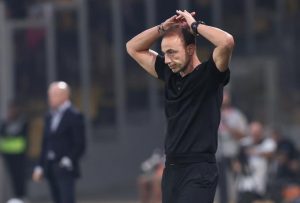 Δηλώσεις με νόημα από Κόντη μετά το ΑΕΚ-ΟΦΗ, τι είπε μετά την ήττα στη Ν.Φιλαδέλφεια