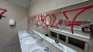 Χαμός στην Sunel Arena: Όλες οι ζημιές των οπαδών του Ολυμπιακού που καταγράφηκαν – Τι πρόβλεπεται στη συμφωνία